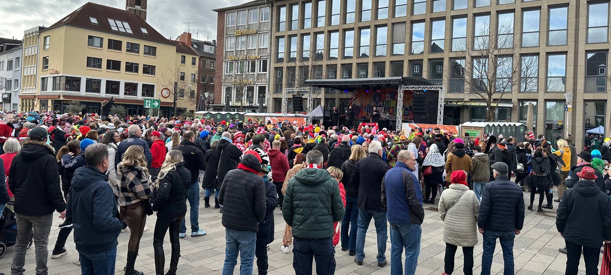 Einschränkungen wegen Jeck am Markt