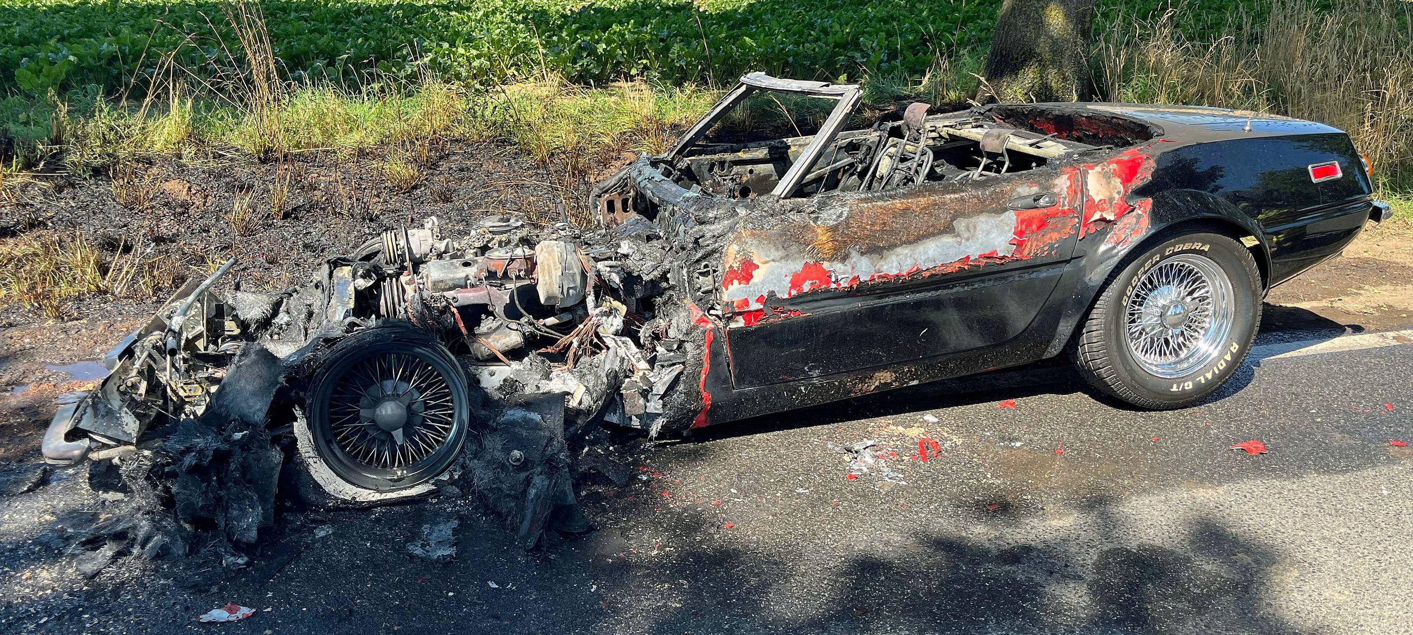 Oldtimer ist ausgebrannt