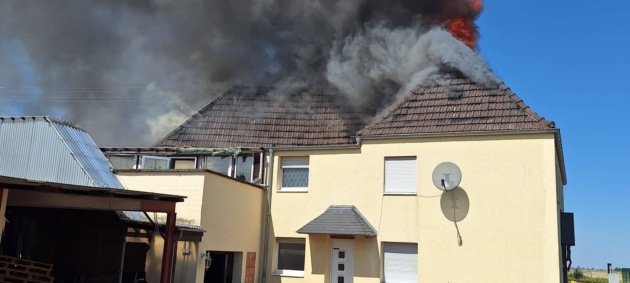 Dachstuhlbrand in Vettweiß