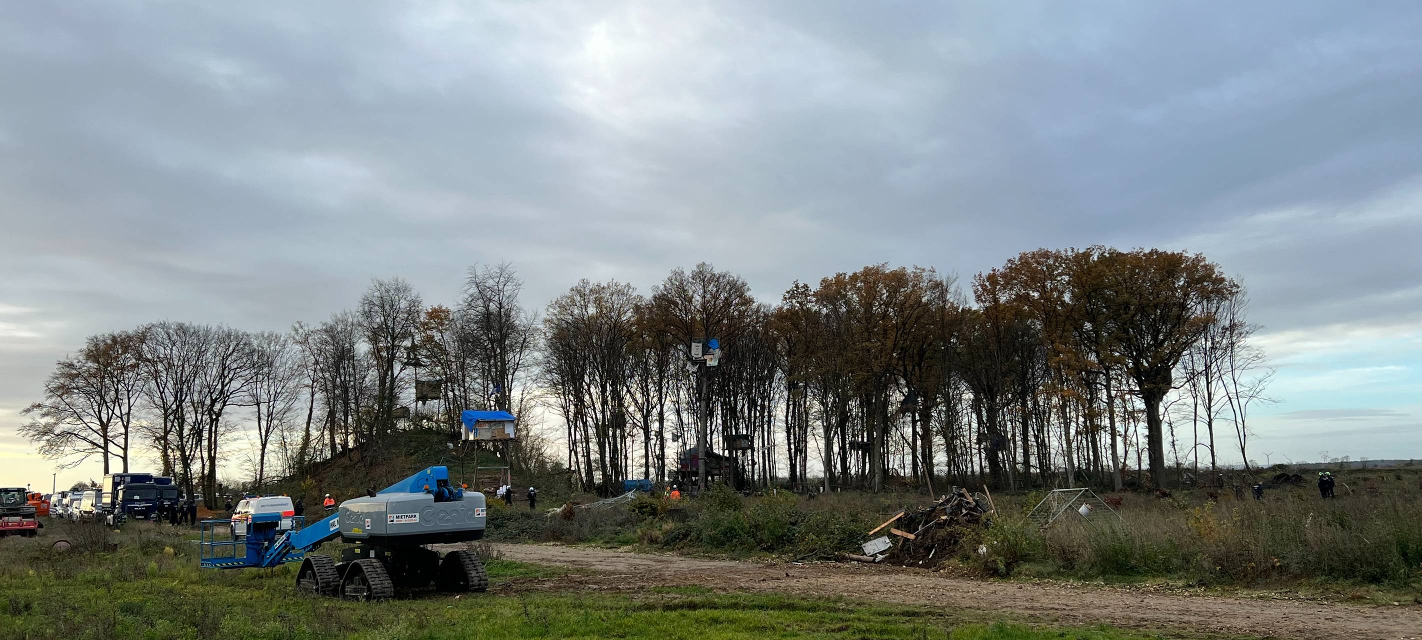 Sündenwäldchen am Tagebau Hambach ist geräumt und gerodet