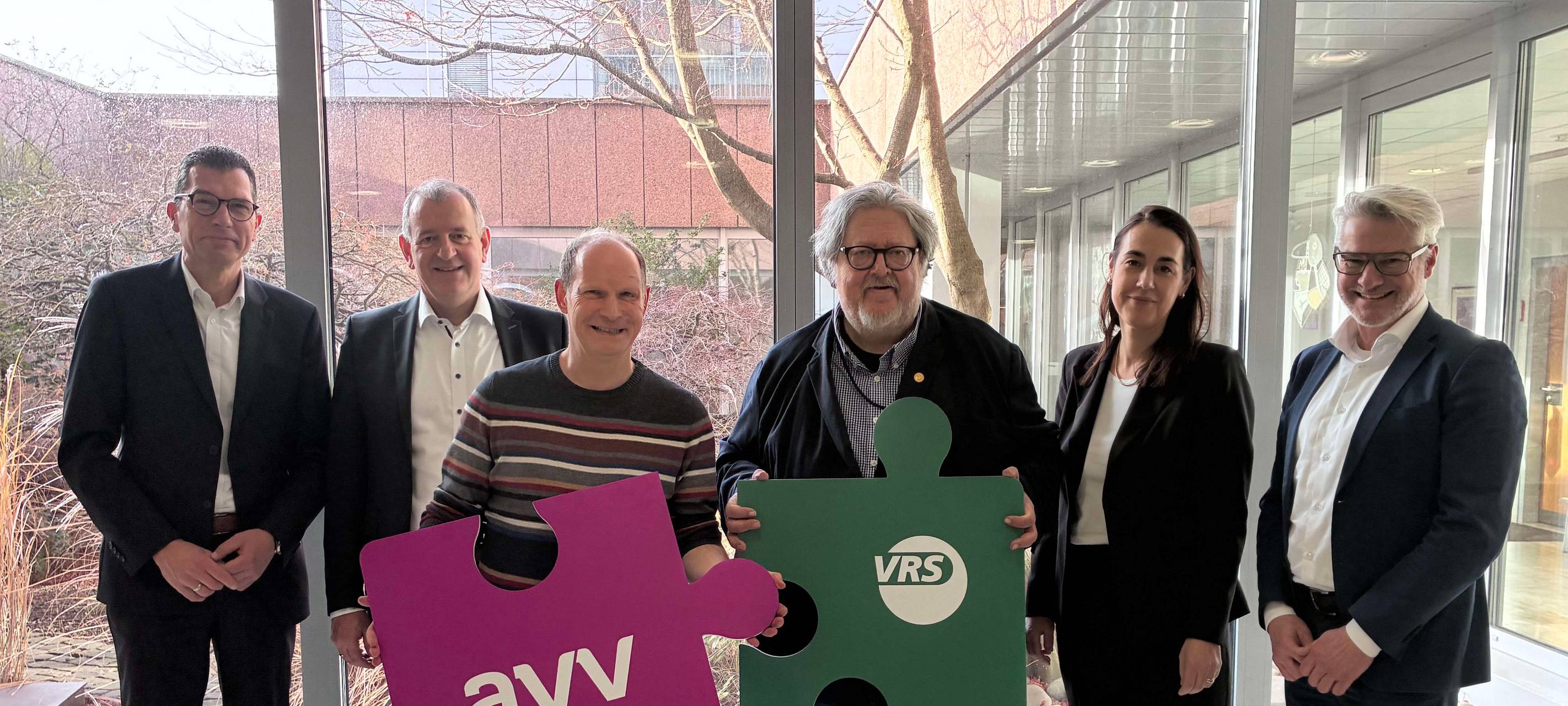 AVV & VRS tun sich zusammen