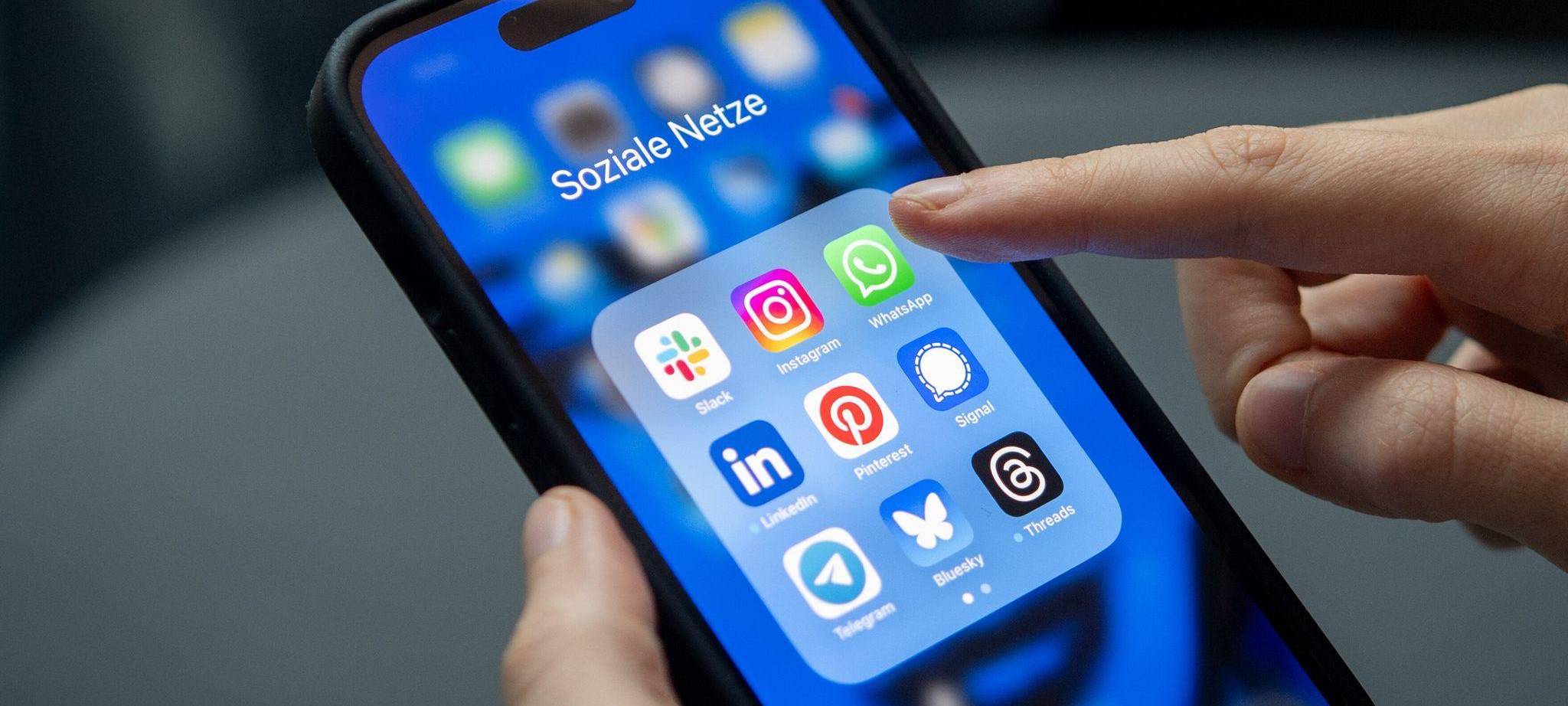 Social Media Apps auf einem Smartphone