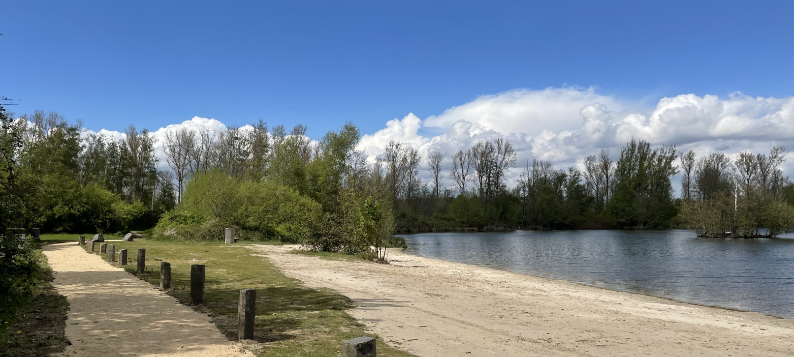 Notrufsäule am Barmener See
